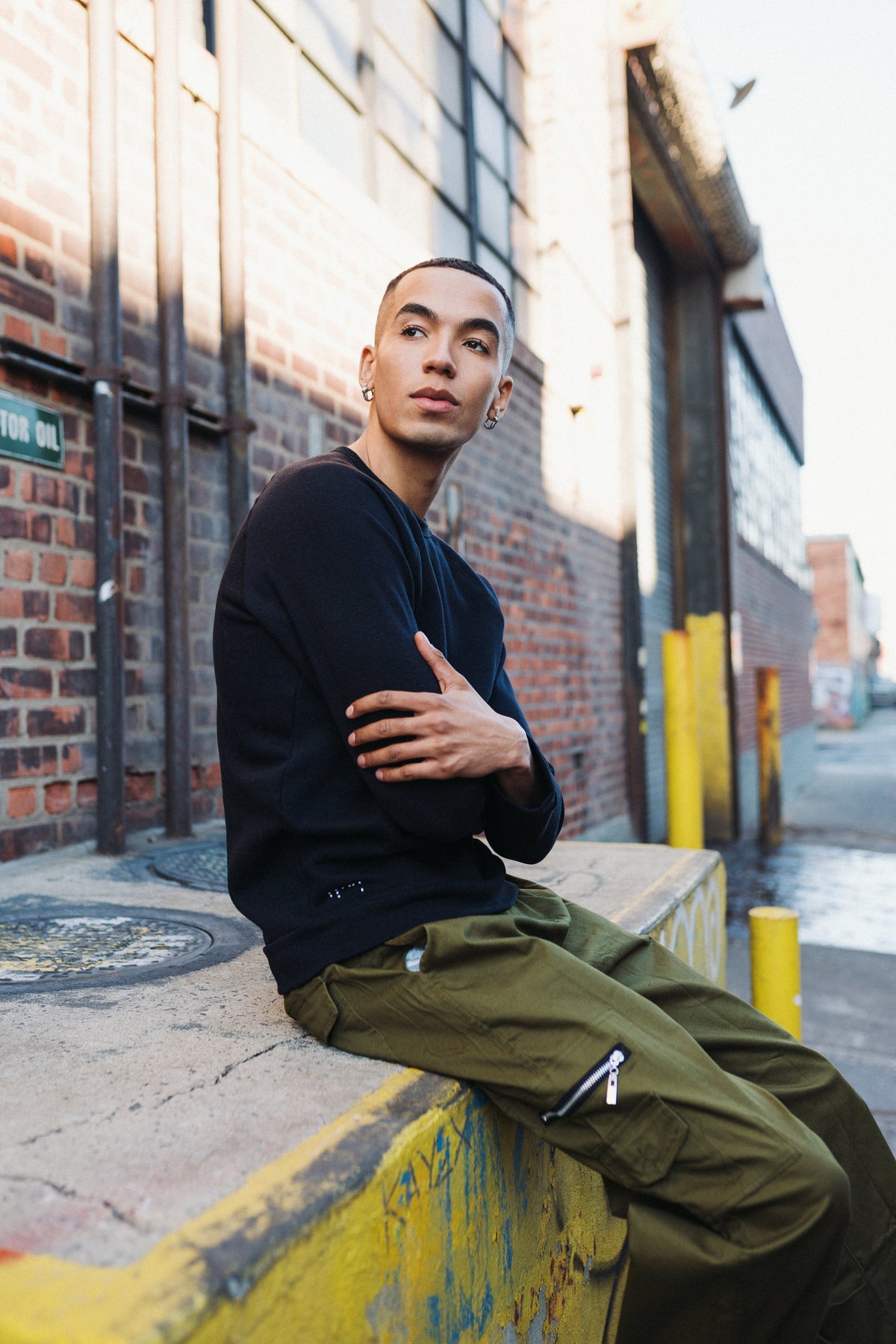 Two Blind Brothers - Mens Men's Fleece Raglan Black