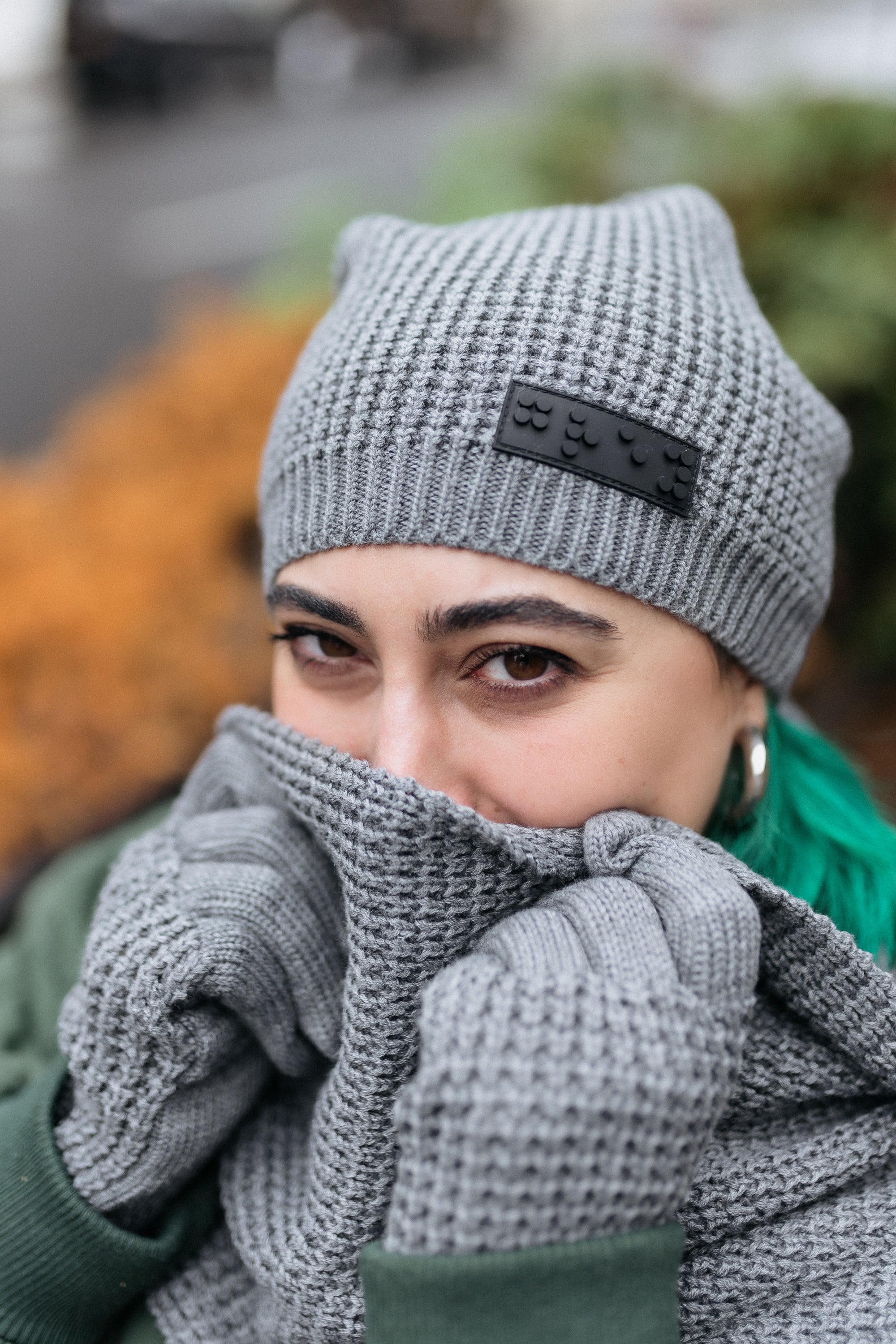 Two Blind Brothers - Gift Waffle Knit Scarf Grey