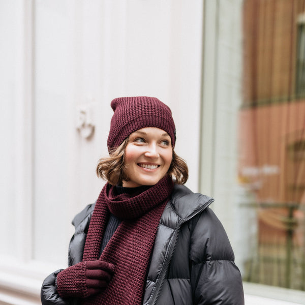 Two Blind Brothers - Gift Waffle Knit Beanie & Scarf Set Maroon