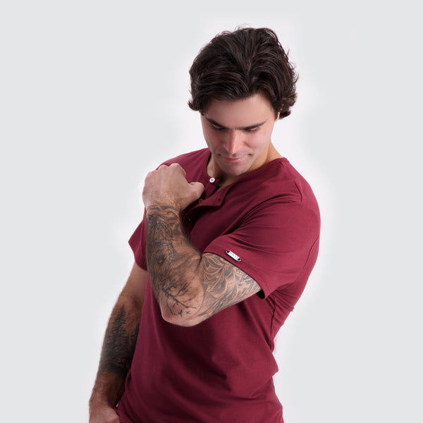 Two Blind Brothers - Mens Men's SS Henley Solid Maroon